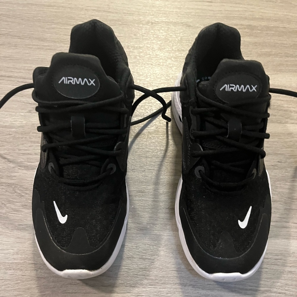 Nike Air Max sz 6
